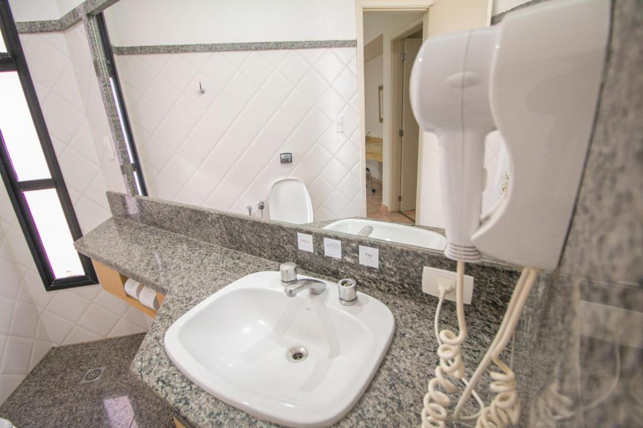 Flat Completo No Centro De Araxa - 901公寓 外观 照片