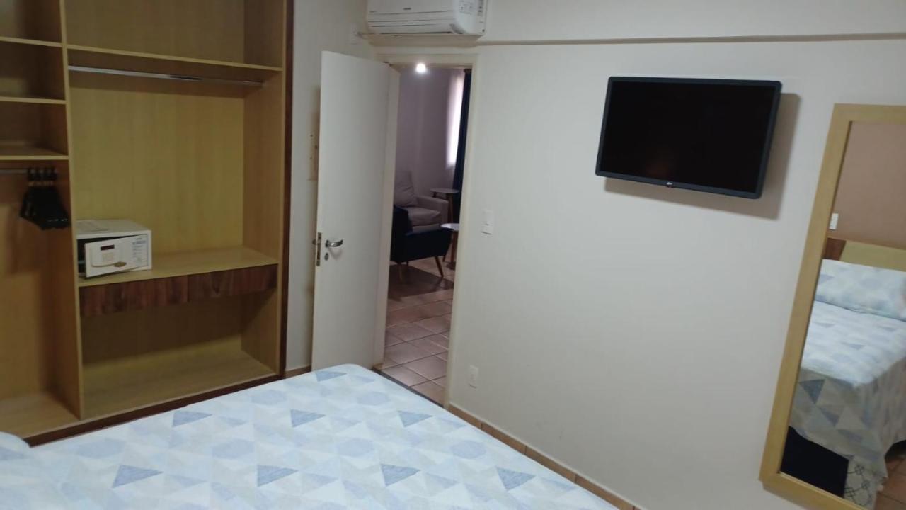 Flat Completo No Centro De Araxa - 901公寓 外观 照片